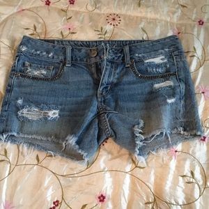 Rhinestone American Eagle shorts!